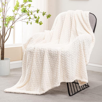 Super Soft Throw Blanket Premium Silky Flannel Fleece Leaves Pattern Lightweight Bed Blanket All Season Use