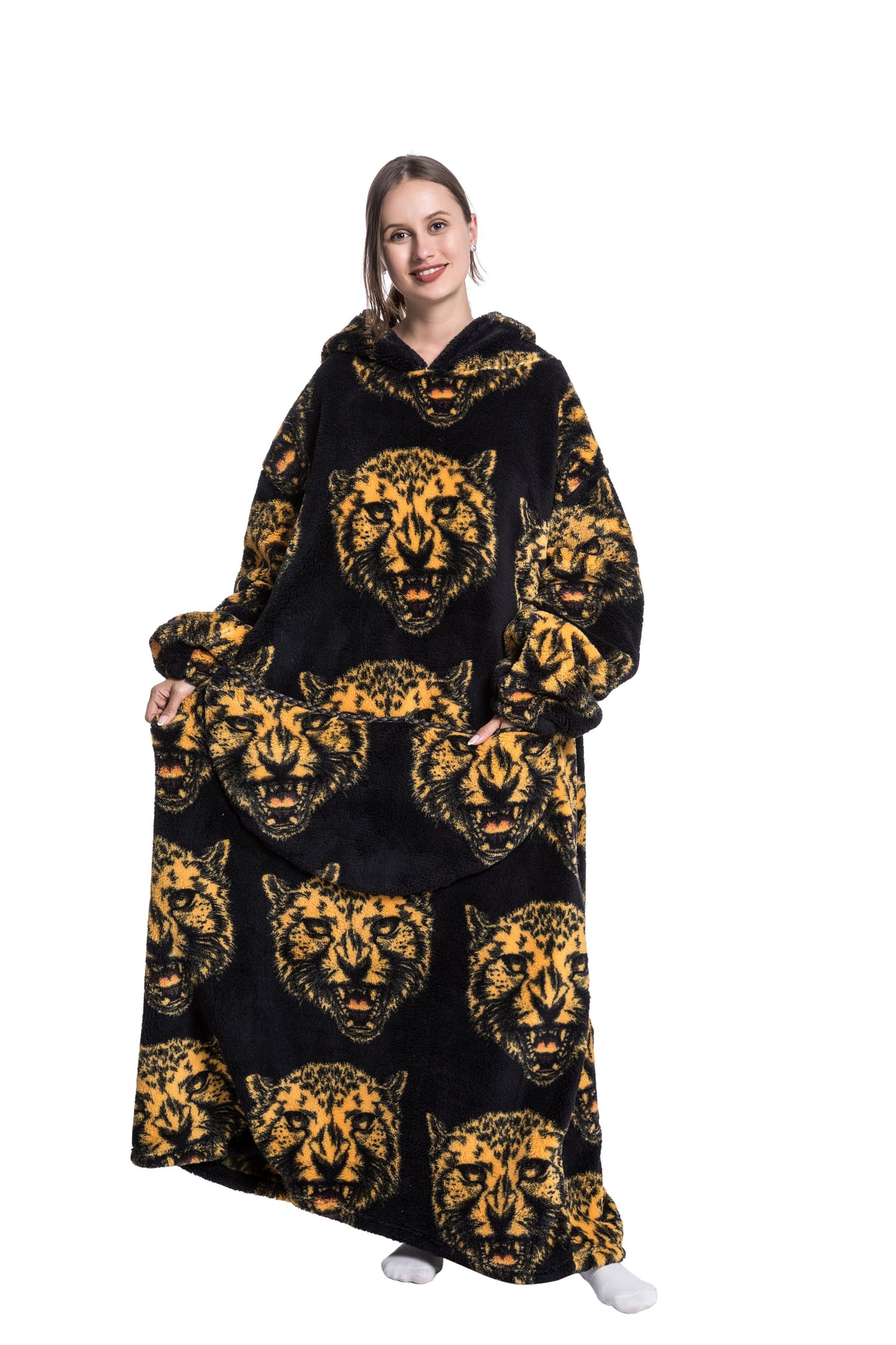 Oversized Wearable Blanket Cozy Warm Shu Velveteen Hoodie for Adults Soft Sweatshirt for Gifts One Size Fits All